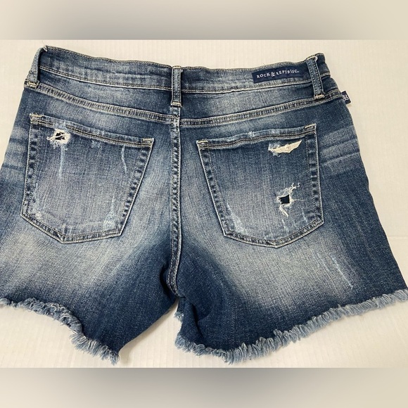 RRR Republic jeans shorts women’s size 12 distressed - Picture 1 of 7